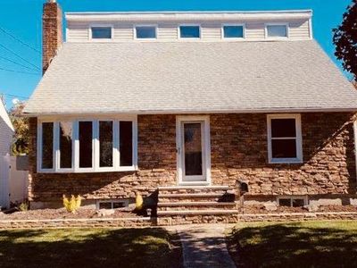 Property at 77 Lynton Road, Albertson, NY