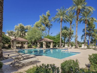 4925 E Desert cove Avenue #332