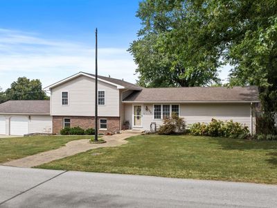 Property at 500 W Carolyn St, Orleans, IN