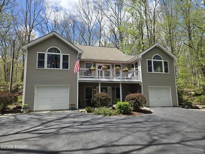 Property at 807 Dogwood Ct, Lords Valley, PA