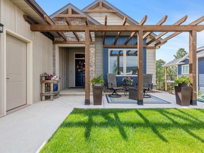 5821 Regal Ct