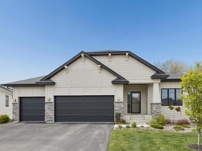 6780 Bellflower Dr
