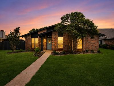 3120 Mayfair Dr