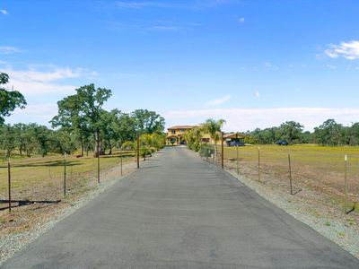 10383 Camanche Pkwy S
