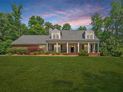 3990 Wesley Chapel Rd