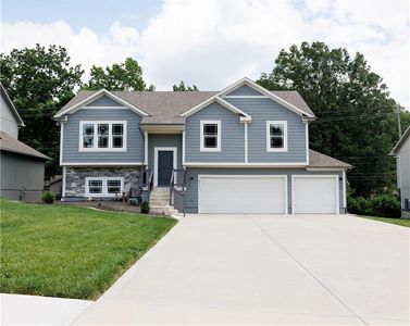 8815 W Longview Pkwy