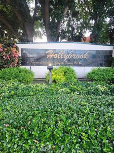 811 S Hollybrook Drive S #206