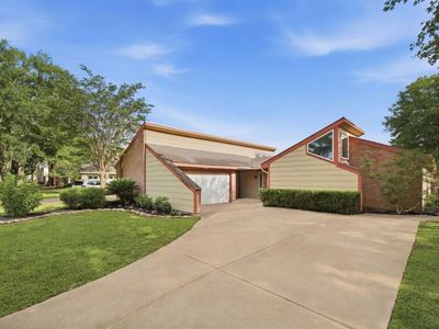 20502 Hampshire Rocks Dr