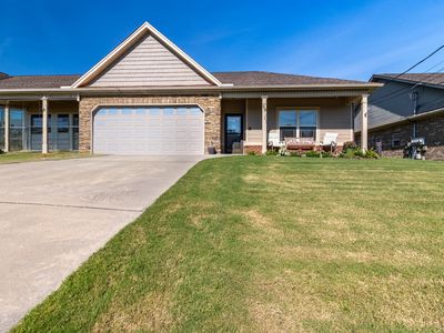 59 Southshore Dr