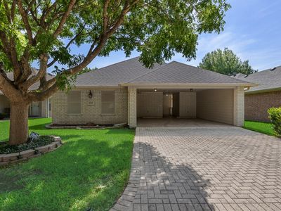 104 Enchanted Ct