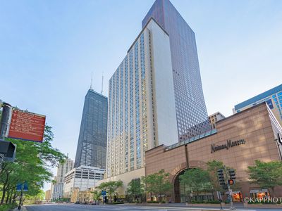 777 N Michigan Ave APT 2405