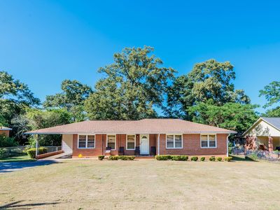 104 Skyway Dr