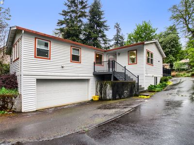 3237 SW Caraway Ct