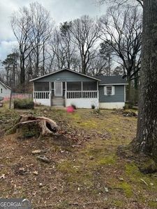 419 Holly Dr SE