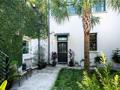 528 Selma Street #B