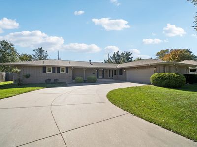 7721 E Huntington Ave