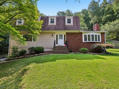 Property at 16 Zander Ln, Randolph, NJ