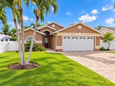 10612 LAKE VISTA DRIVE