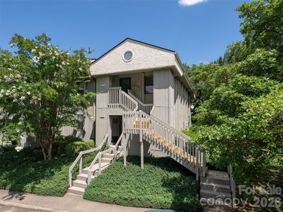 1406 Abbey Cir