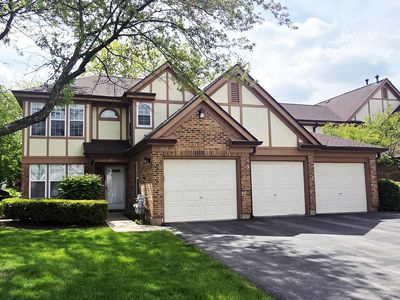 2012 Quaker Hollow Ln