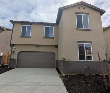 2913 E Escarpa Dr