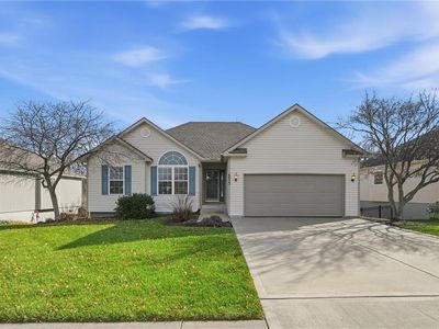 8923 N Mersington Ave