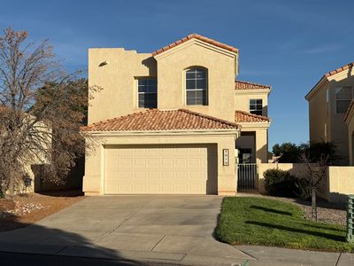 701 Renaissance Loop SE
