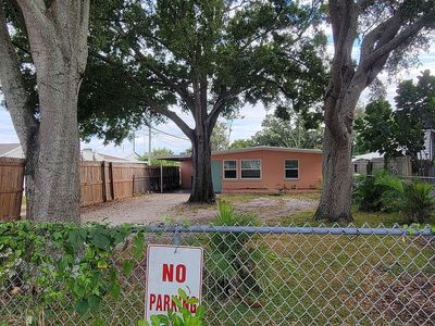 4920 45th Ave N