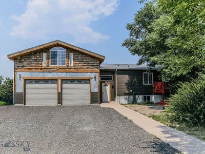 104 Meadowlark Ln