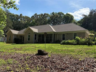 221 Redfield Rd