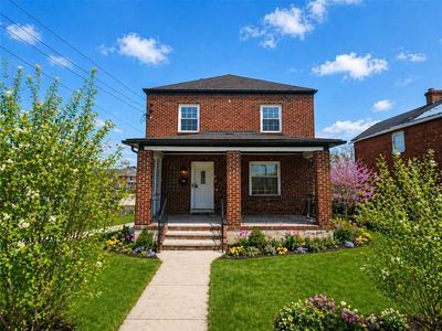 409 Mendelssohn Ave