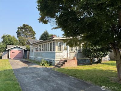 Property at 1814 Douglas Street, Mount Vernon, WA