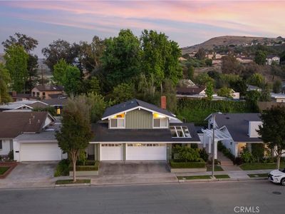 6262 Sierra Palos Rd