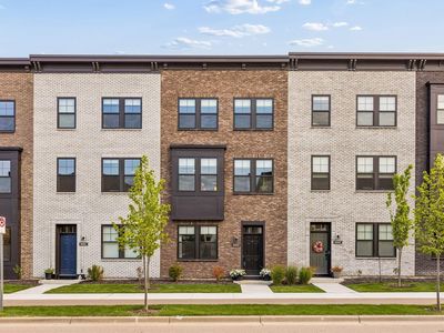 900D Mount Curve Blvd