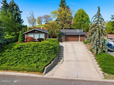 1704 Conover Dr