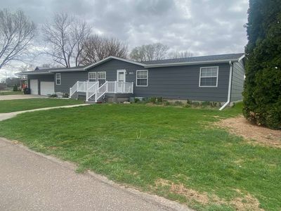 Property at 821 Westridge Dr, Ravenna, NE