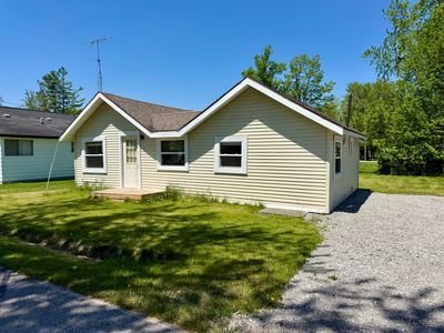 123 Sandpiper Ave
