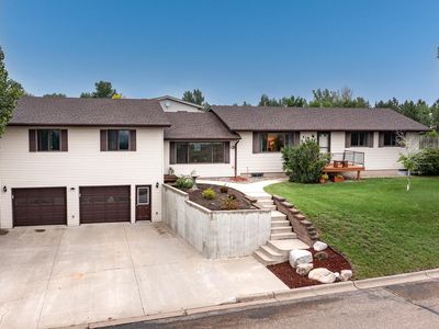 Property at 418 16th St NE, Beulah, ND