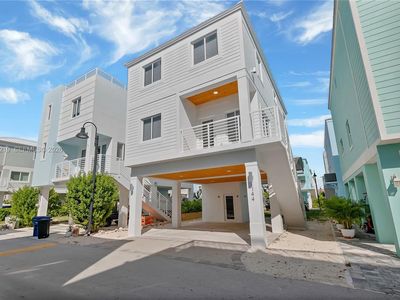 94825 Overseas Hwy #144