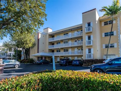 1332 Bayview Dr #401