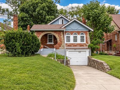 1943 Garden Ln