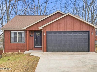 1400 Marbrooke Dr