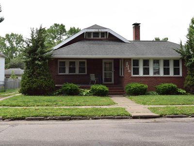2016 Avenue H