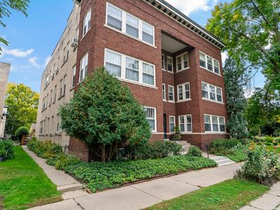 2407 Girard Ave S APT 6