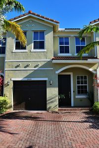 2440 SE 14th Court