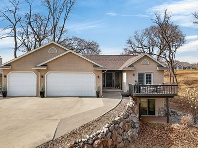 5128 Panorama Dr