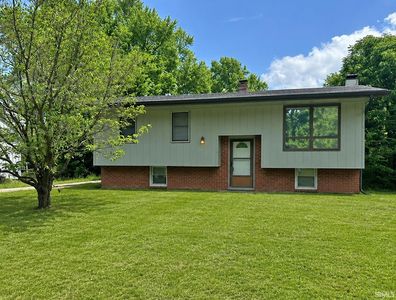 3332 N Windcrest Dr