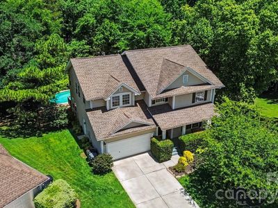 5604 Edgeweir Ct