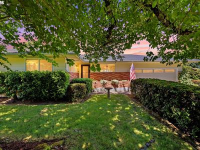6841 SE Cavalier St