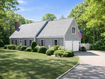 31 Little Neck Way